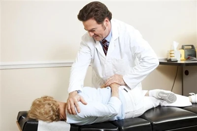 Kura Chiropractic: Issir mexxej tal-industrija bħal The Joint Corp, Aspen Medical Products, u Mag...